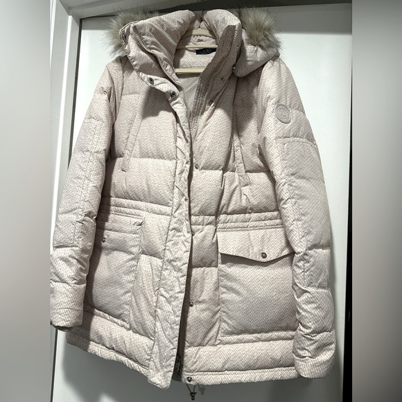 NWOT;RALPH LAUREN❣️
Printed fitted down jacket❣️ - Picture 2 of 13